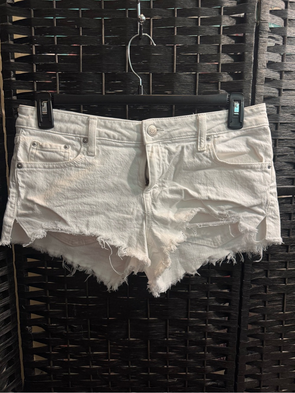Aeropostale White Distressed Frayed Denim Shorts